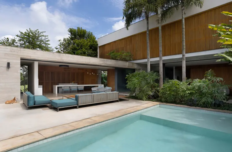 Casa BAS — Residencial