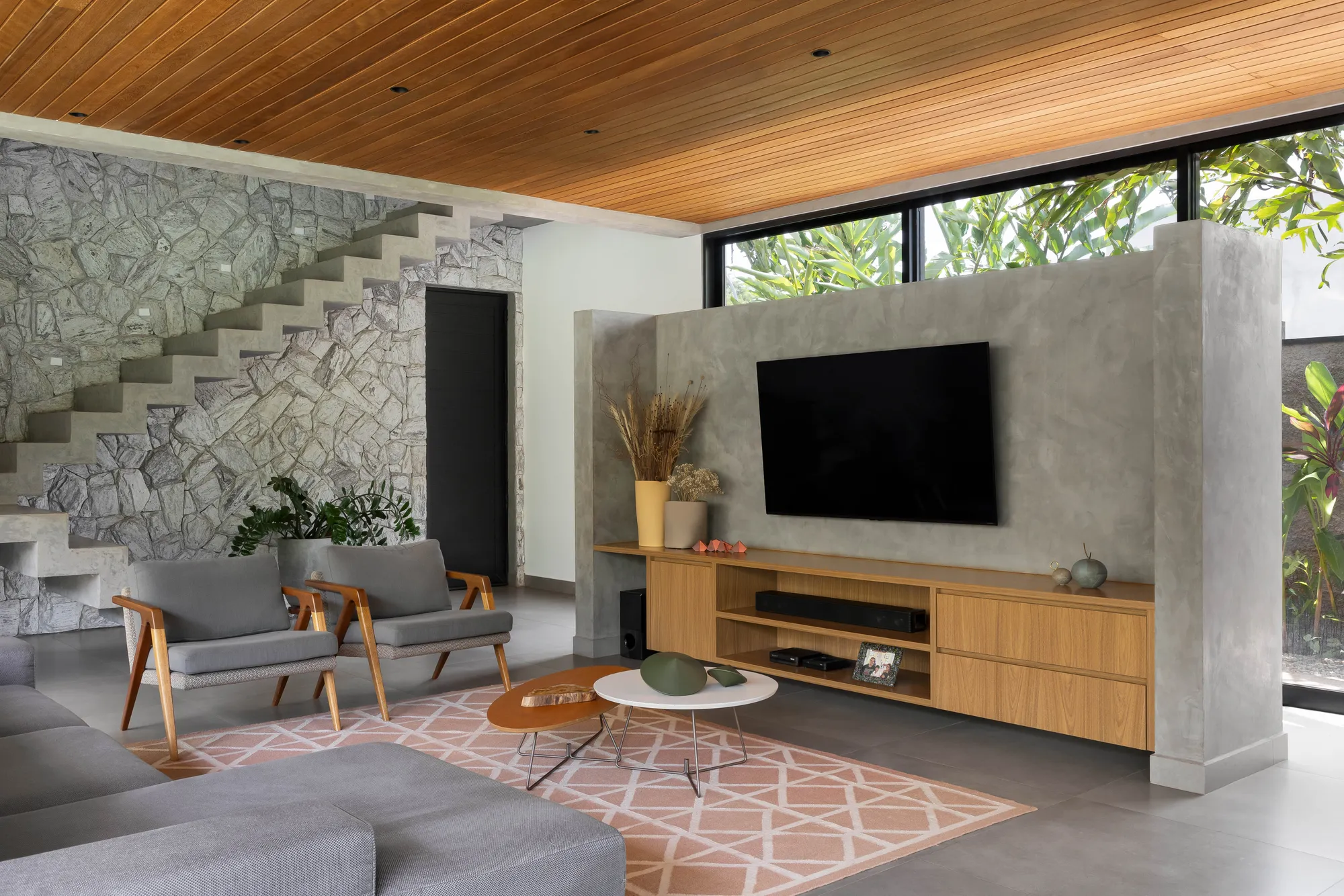 Casa GIN — imagem 1