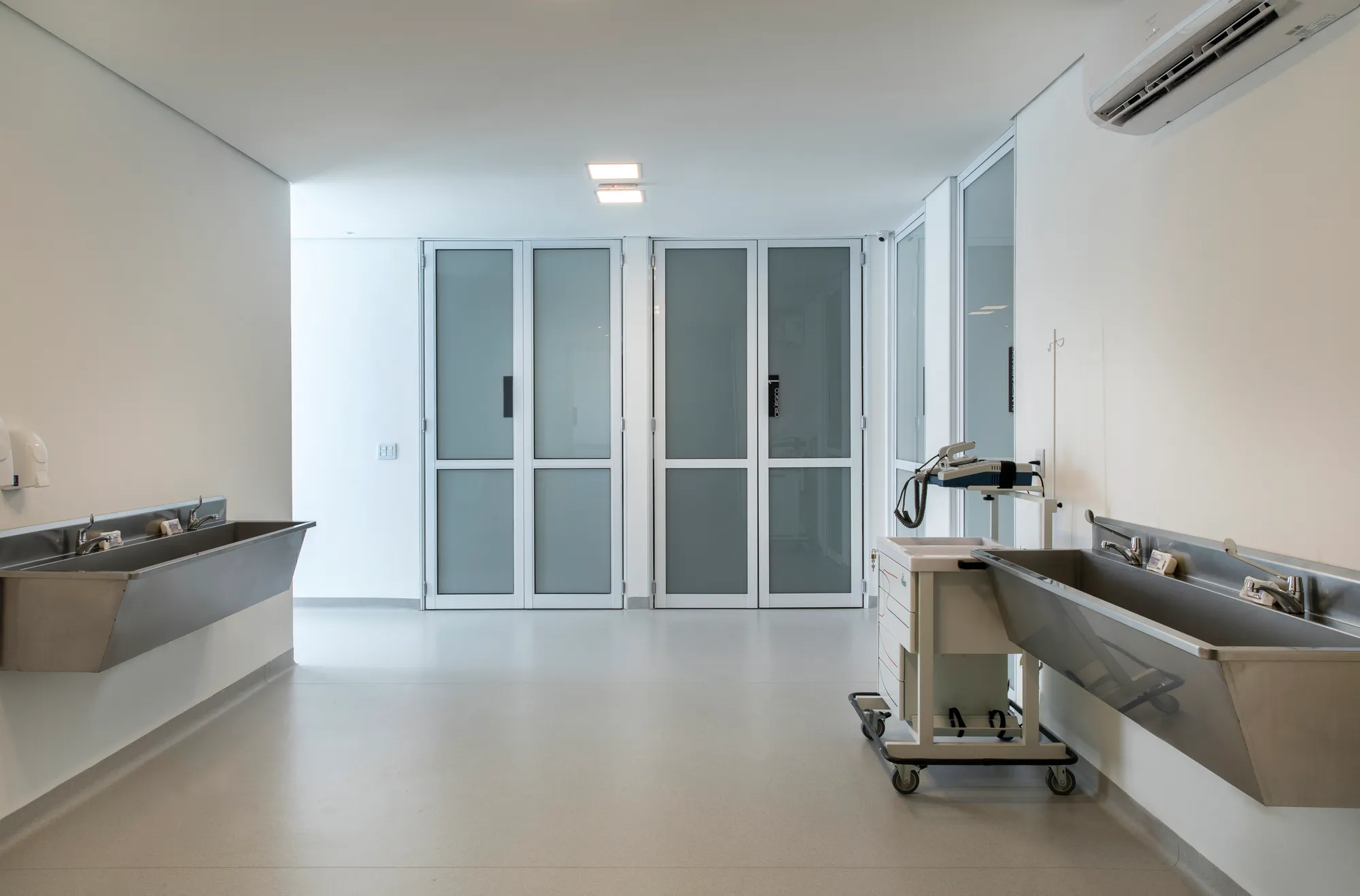 COE — Centro de Oftalmologia Especializada — imagem 13